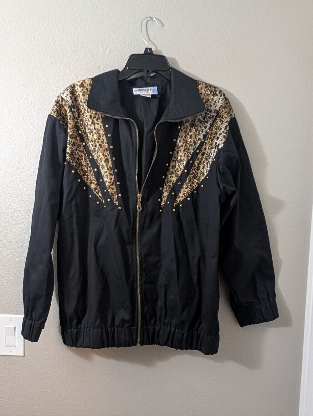 Du jour Vintage Black Jacket with Gold Accent